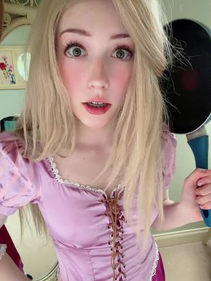 #rapunzelcosplay #cosplay #rapunzel 
